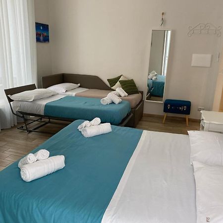 La Dimora Di Don Antonio A Toledo Hotell Neapel Exteriör bild